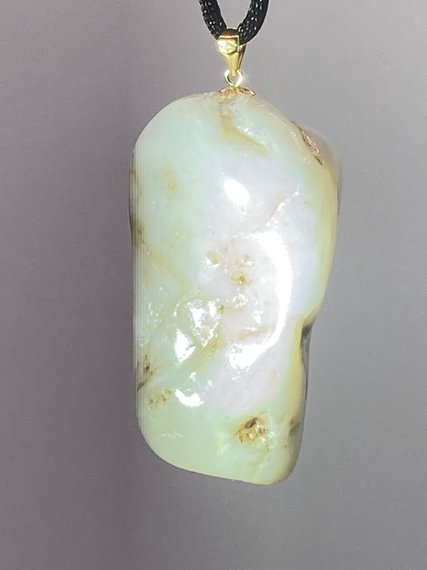 "AETHERRock "Pearl Translucent AETHERRock" $30,000,000 #00036
